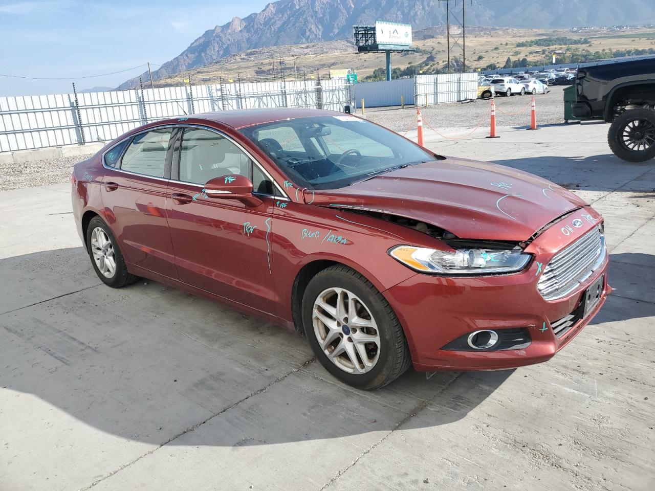 FORD FUSION SE