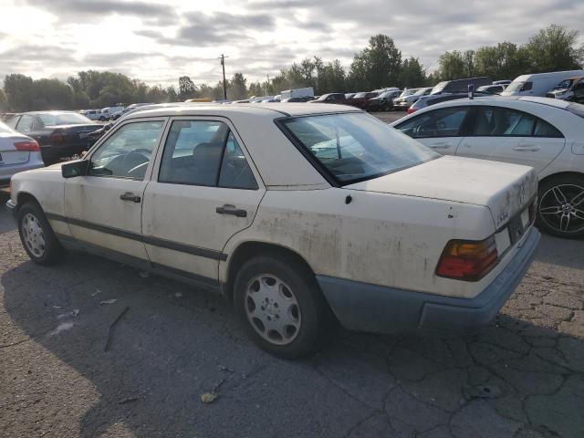 MERCEDES-BENZ 260 E 1987 tan  gas WDBEA26D0HA493658 photo #3
