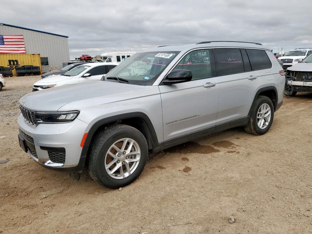JEEP GRAND CHEROKEE L LAREDO
