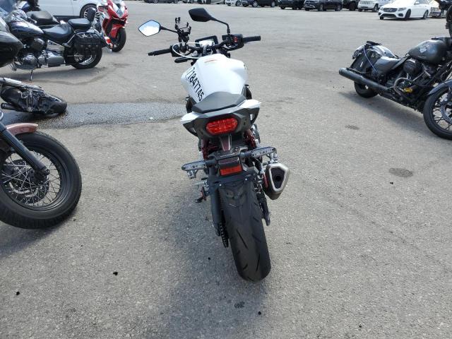 2025 HONDA CB750 A JH2RH2402SK001140