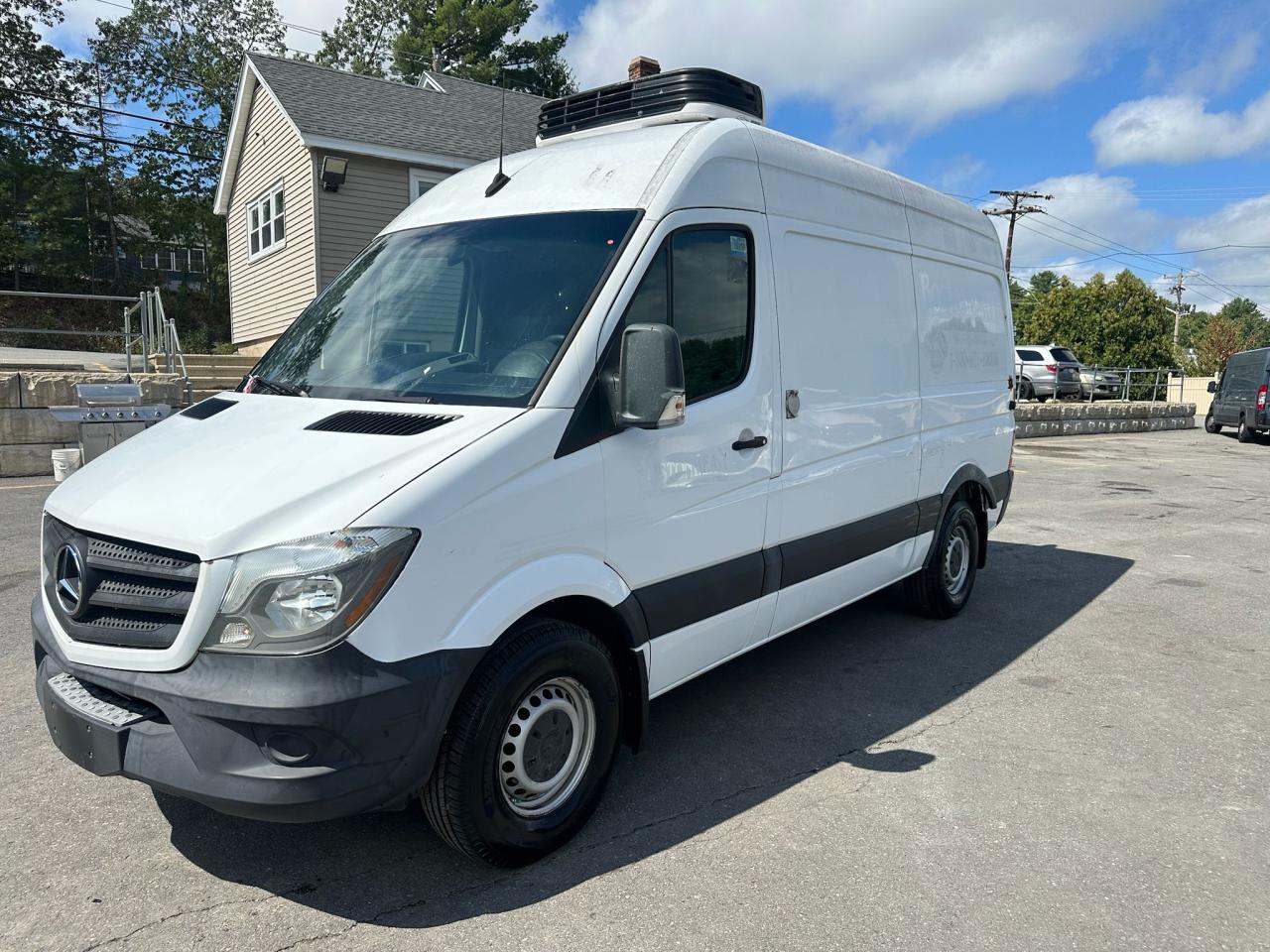 MERCEDES-BENZ SPRINTER 2500