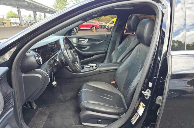 2019 MERCEDES-BENZ E 300 4MAT WDDZF4KB6KA566954