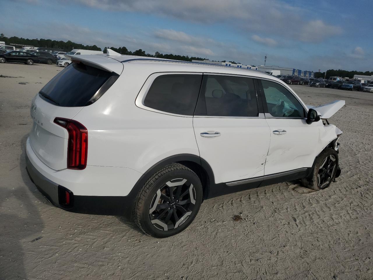 KIA TELLURIDE S