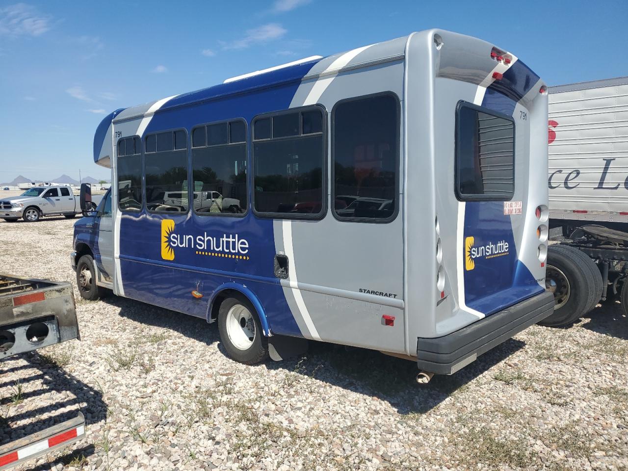 FORD ECONOLINE E350 SUPER DUTY CUTAWAY VAN