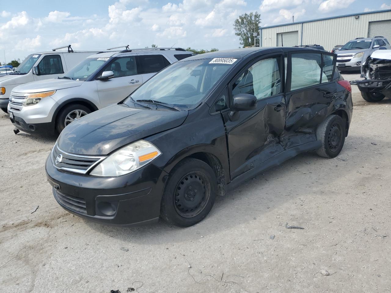 NISSAN VERSA S