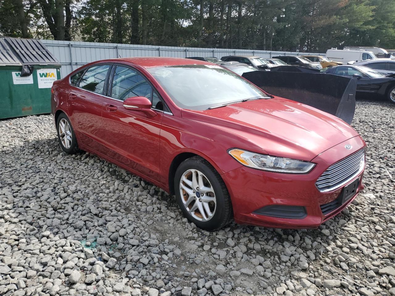 FORD FUSION SE
