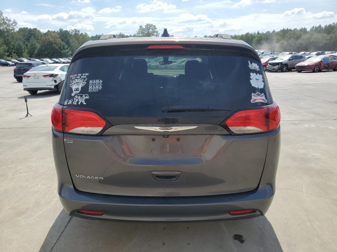 CHRYSLER VOYAGER LXI