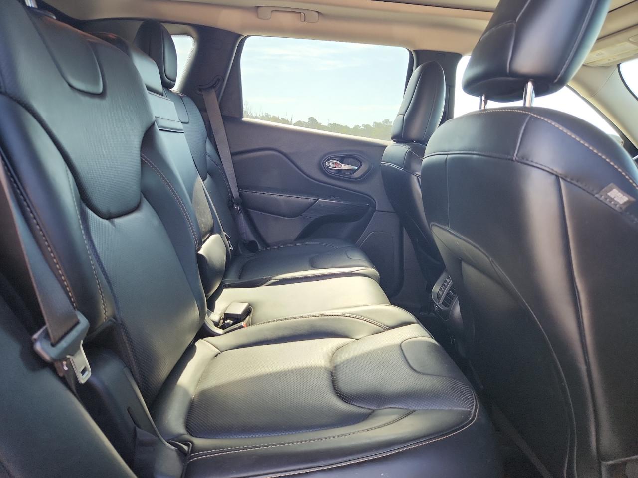 JEEP GRAND CHEROKEE LIMITED