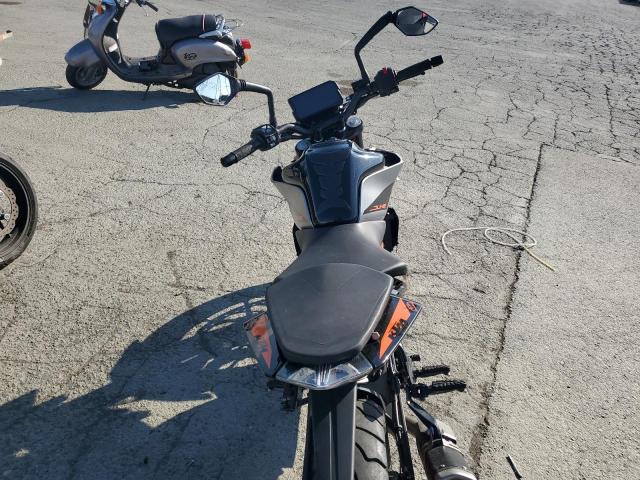 2021 KTM 390 DUKE MD2JPJ409MC257673