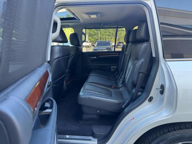 2016 LEXUS LX 570 JTJHY7AX7G4189102