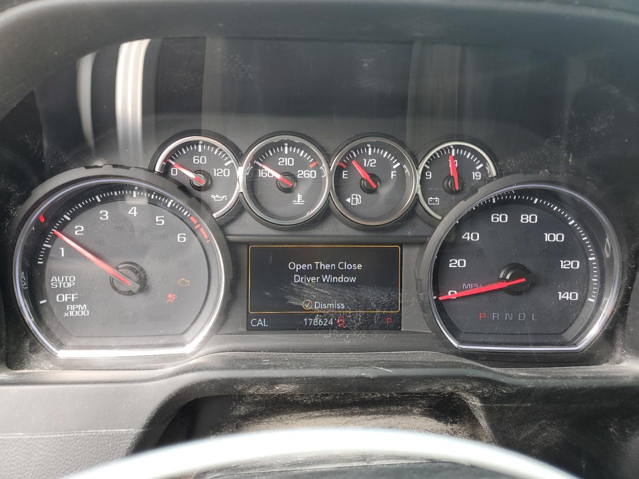 CHEVROLET SILVERADO C1500 LT