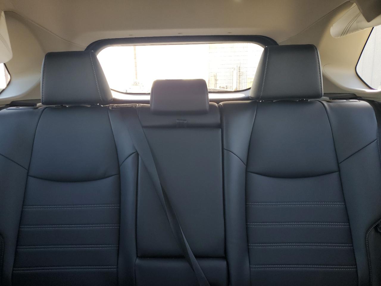 TOYOTA RAV4 XLE PREMIUM