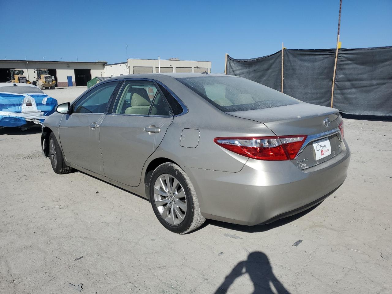 TOYOTA CAMRY LE