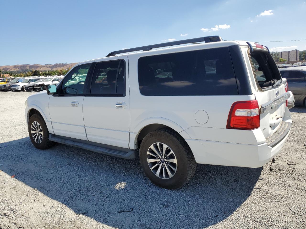 FORD EXPEDITION EL XLT