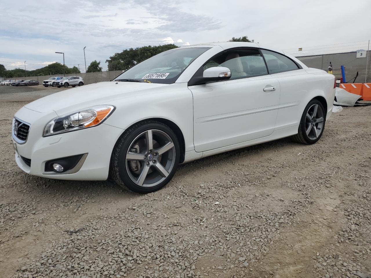 VOLVO C70 T5
