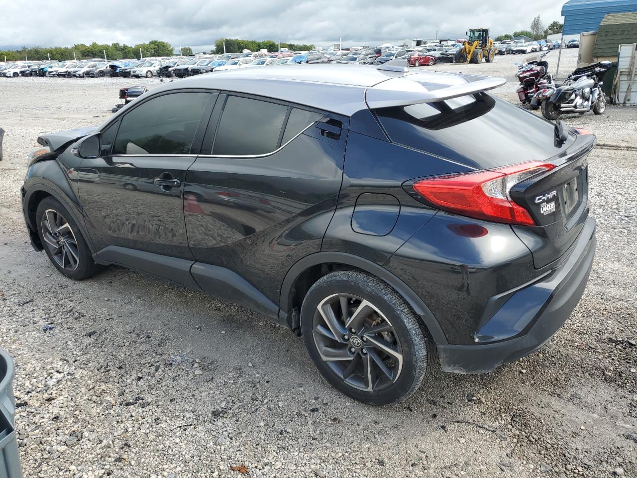 TOYOTA C-HR XLE