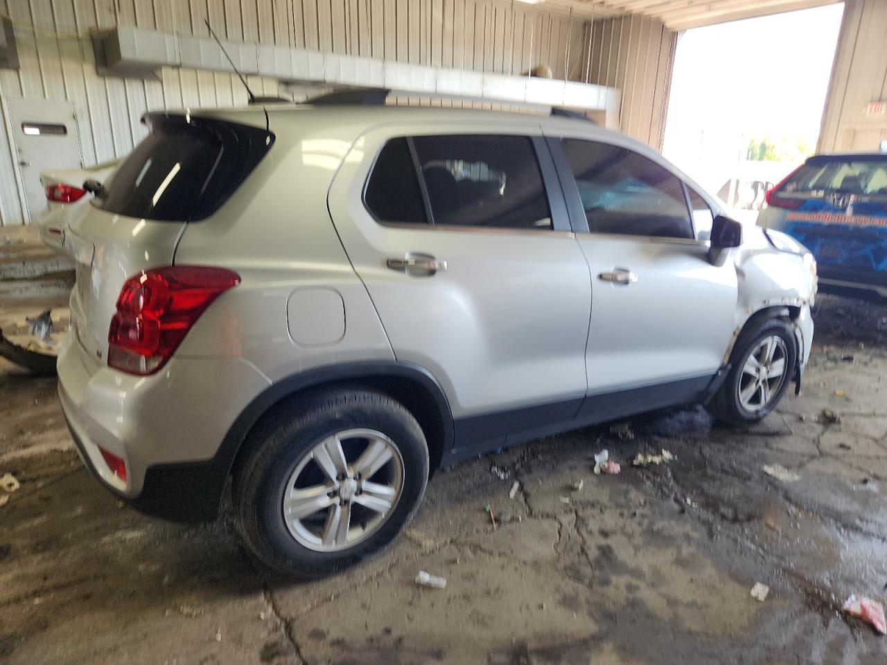 CHEVROLET TRAX 1LT