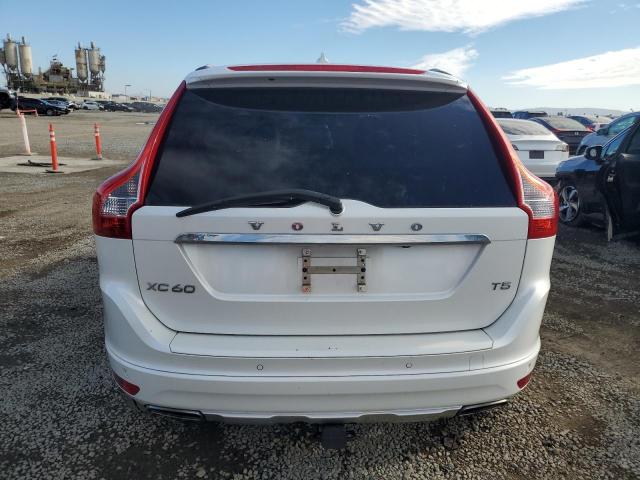 2015 VOLVO XC60 T5 PR YV440MDK8F2637667