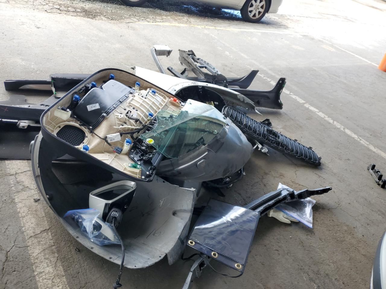 VOLVO V60 T5 MOMENTUM