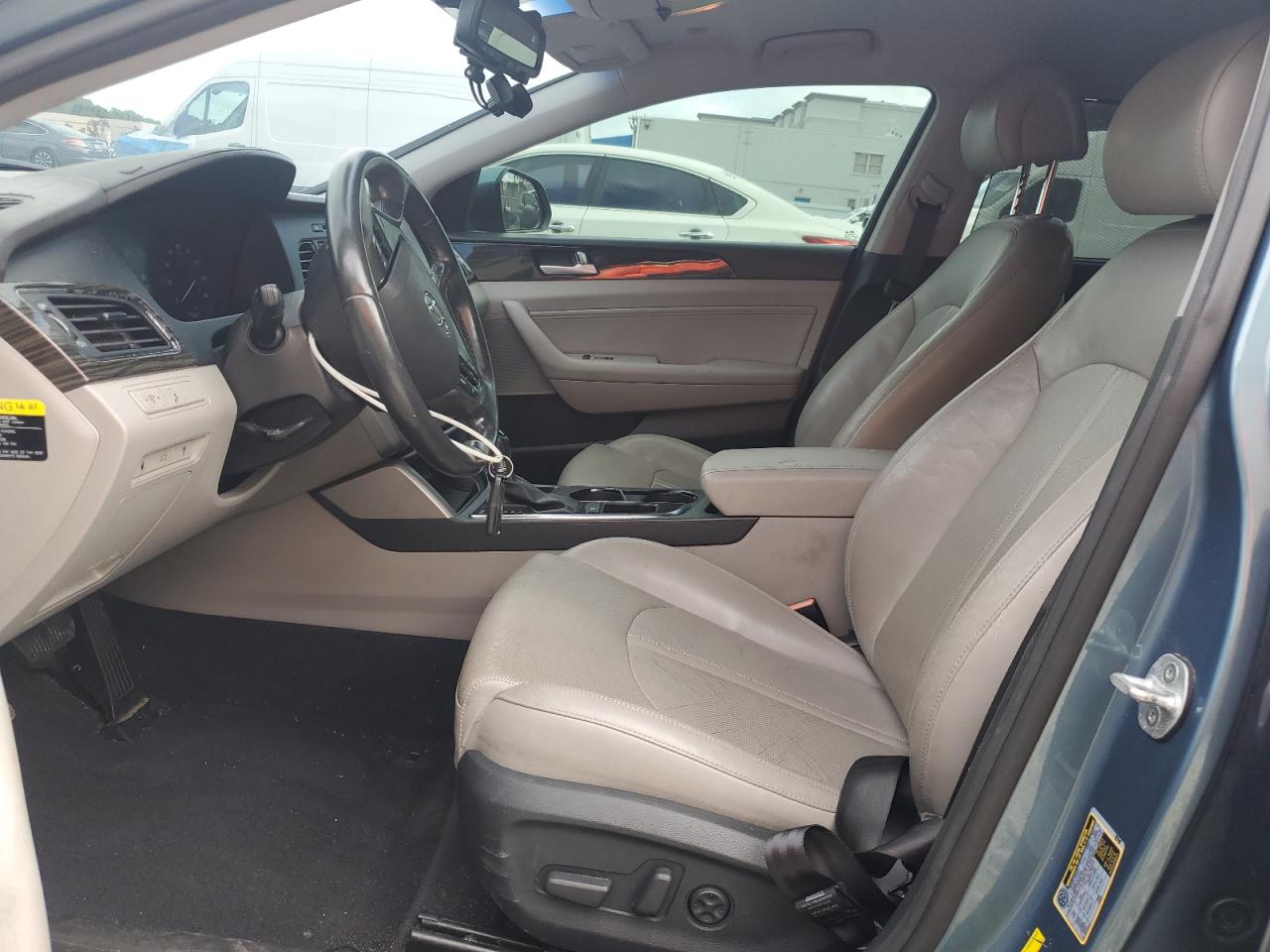 HYUNDAI SONATA HYBRID