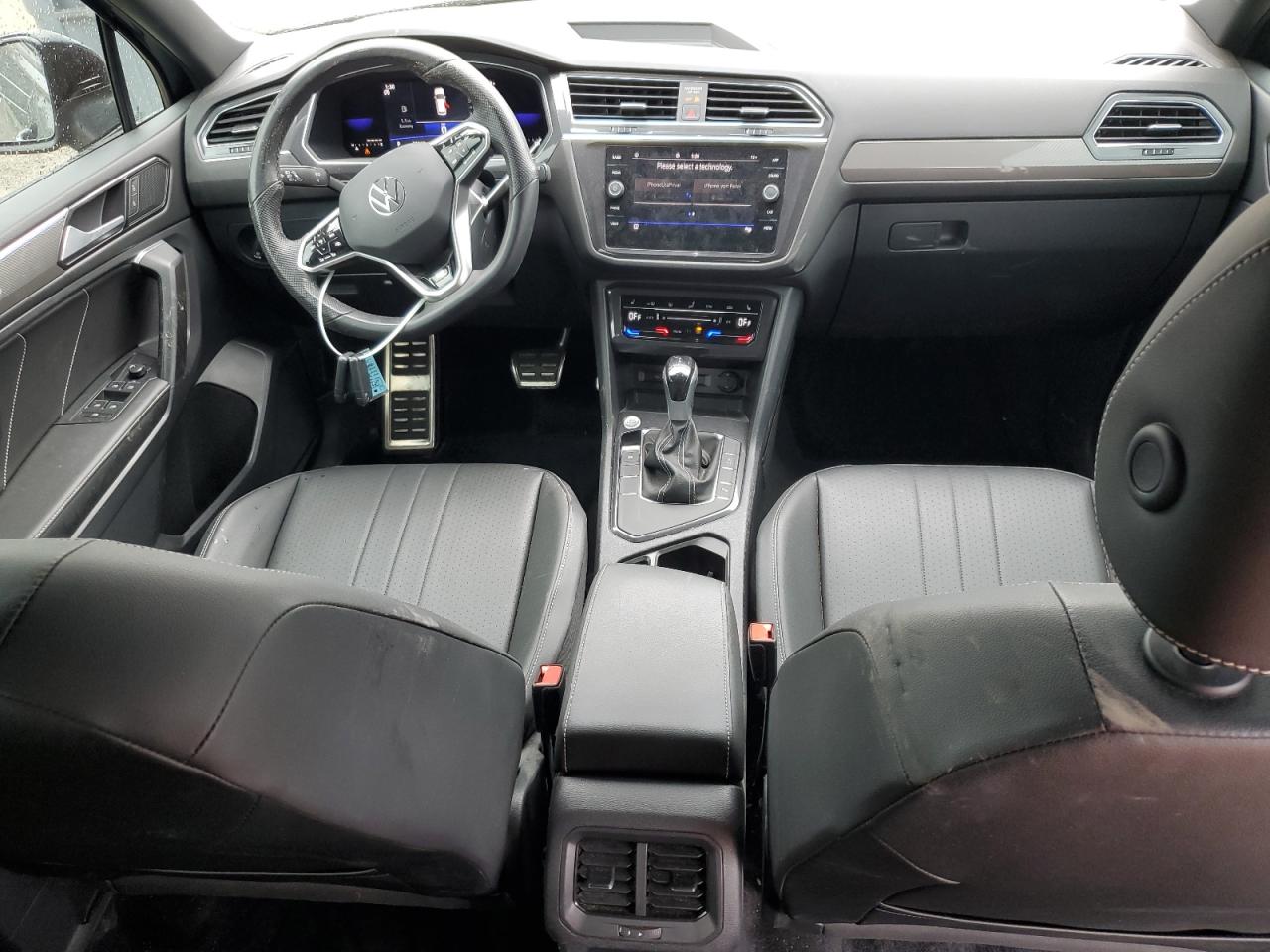 VOLKSWAGEN TIGUAN SE R-LINE BLACK