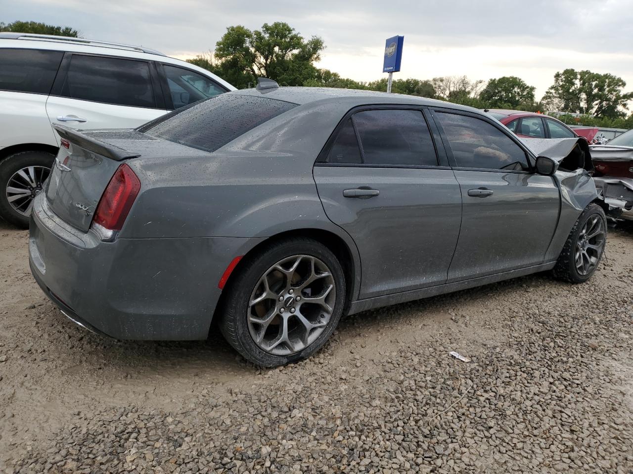 CHRYSLER 300S S