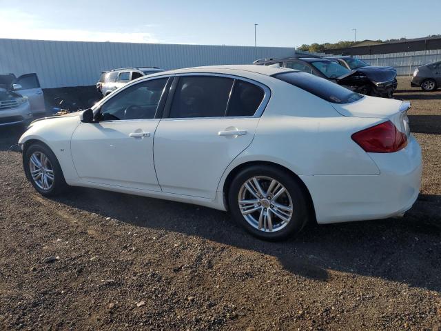 2015 INFINITI Q40 JN1CV6AP3FM580622