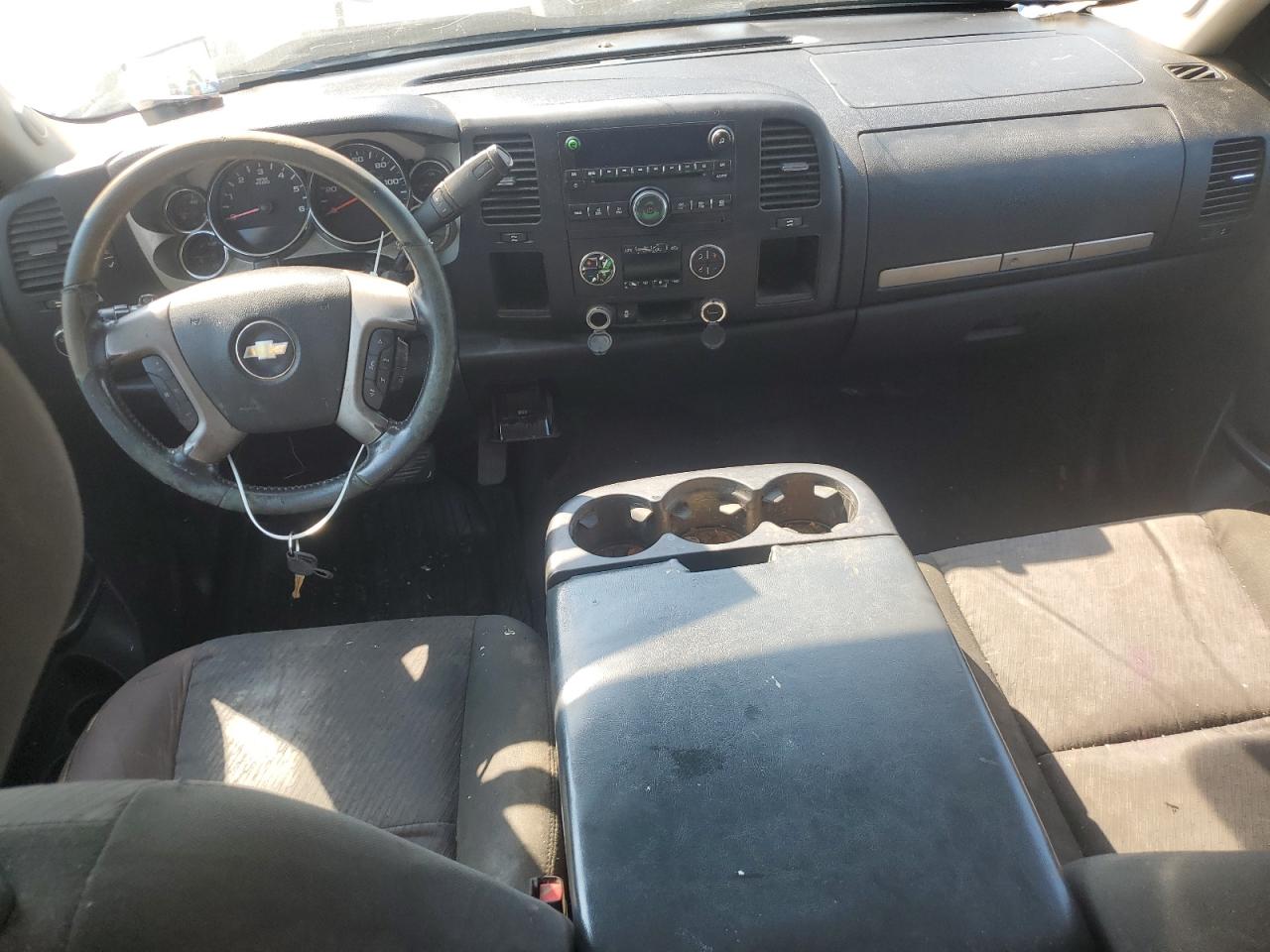 CHEVROLET SILVERADO C1500 LT