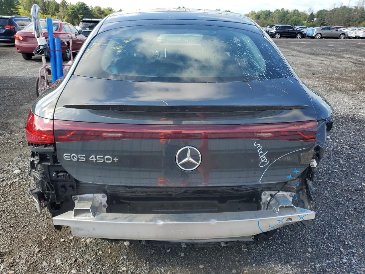 MERCEDES-BENZ EQS 450+