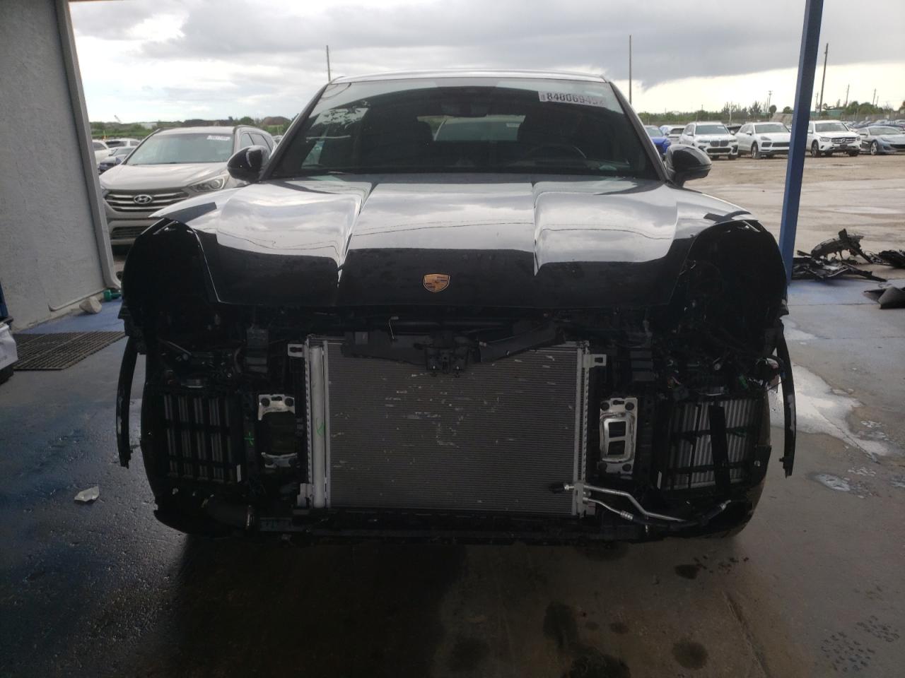 PORSCHE CAYENNE COUPE