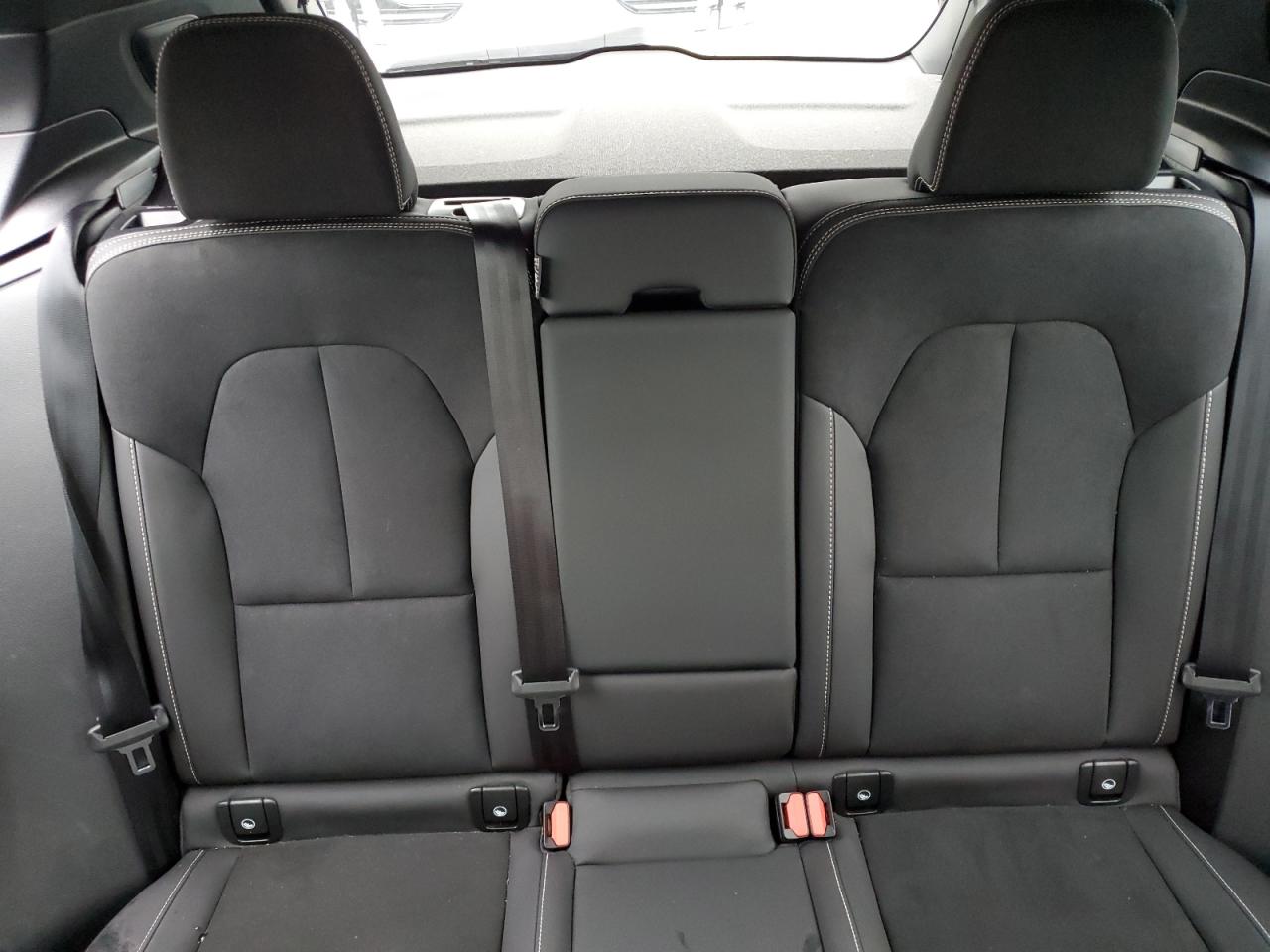 VOLVO XC40 RECHARGE PLUS