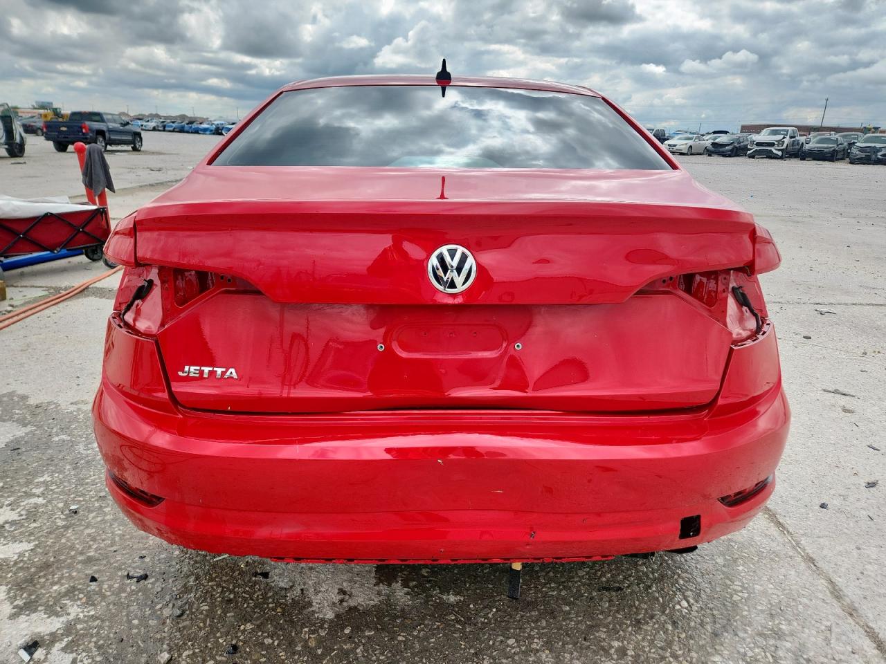 VOLKSWAGEN JETTA S