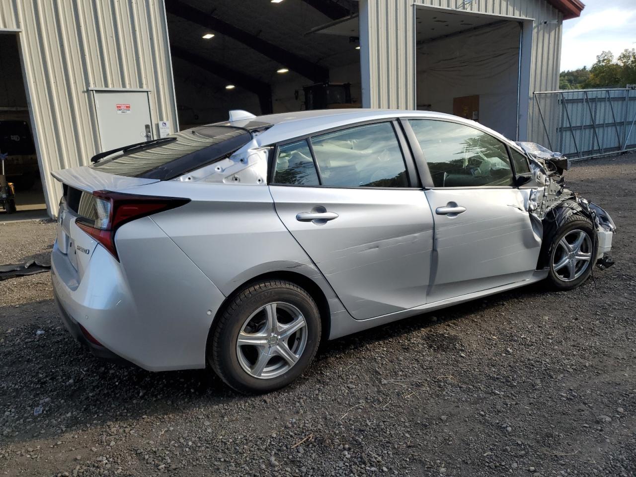 TOYOTA PRIUS LE