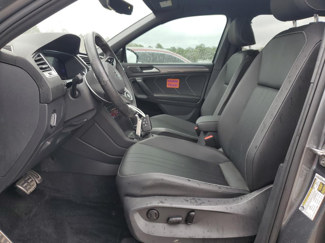 VOLKSWAGEN TIGUAN SE R-LINE BLACK