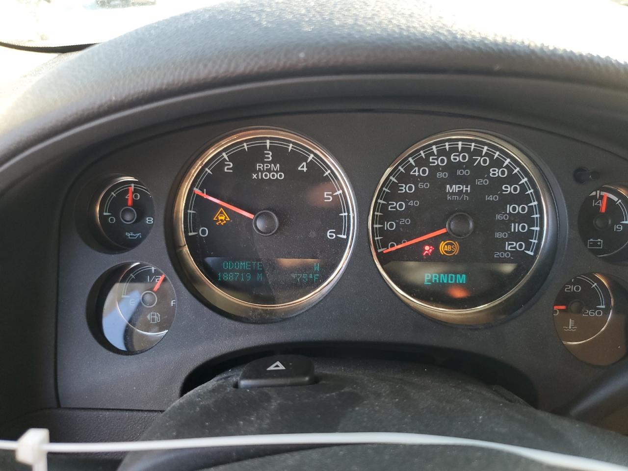 CHEVROLET TAHOE K1500 LS