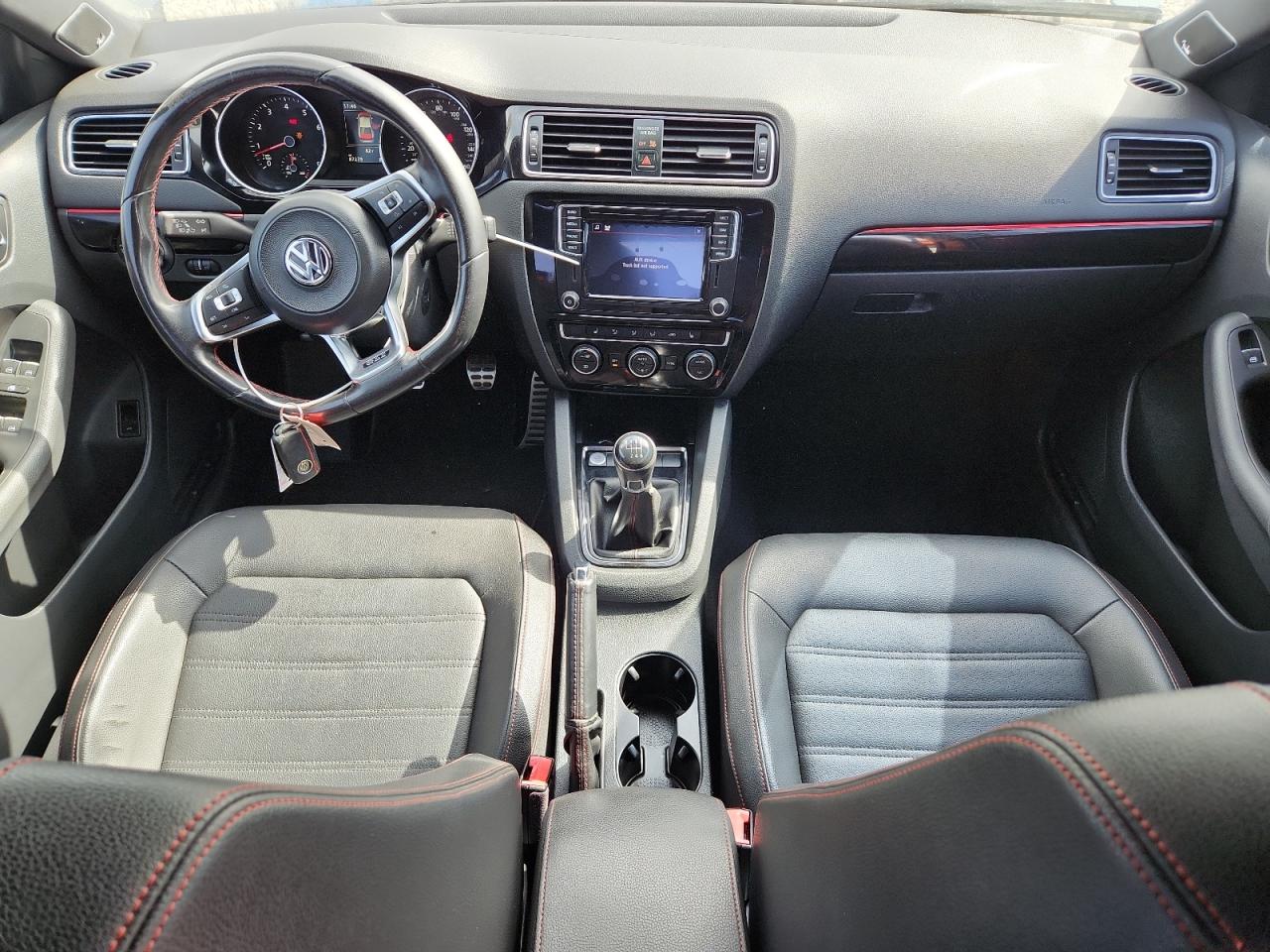 VOLKSWAGEN JETTA GLI