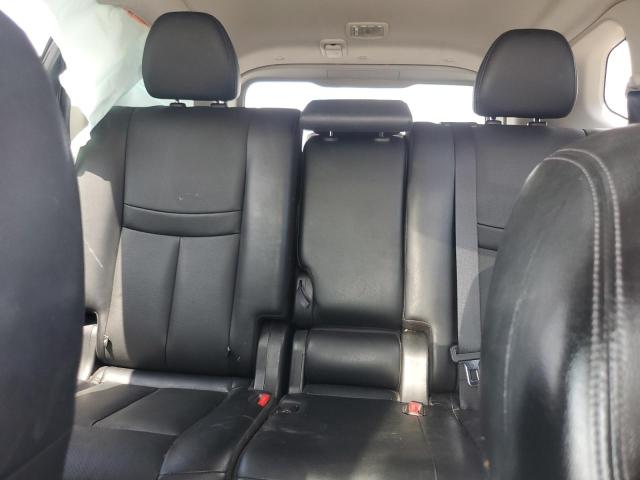 2018 NISSAN ROGUE S JN8AT2MVXJW318580