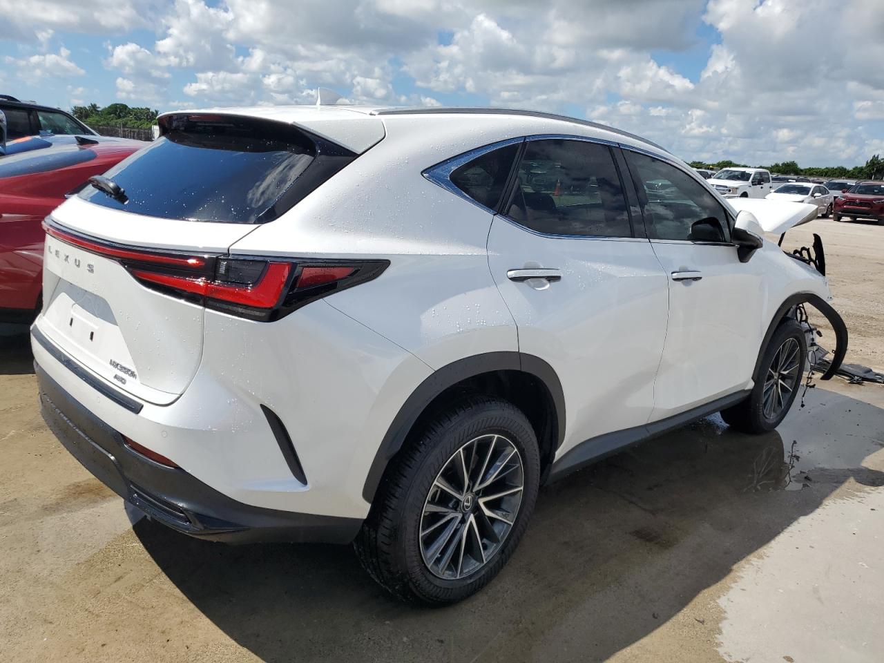 LEXUS NX 350H BASE