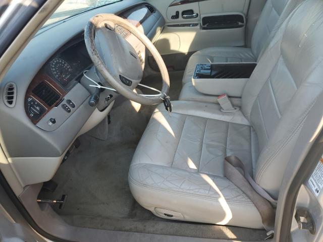2002 LINCOLN TOWN CAR E #3303875724