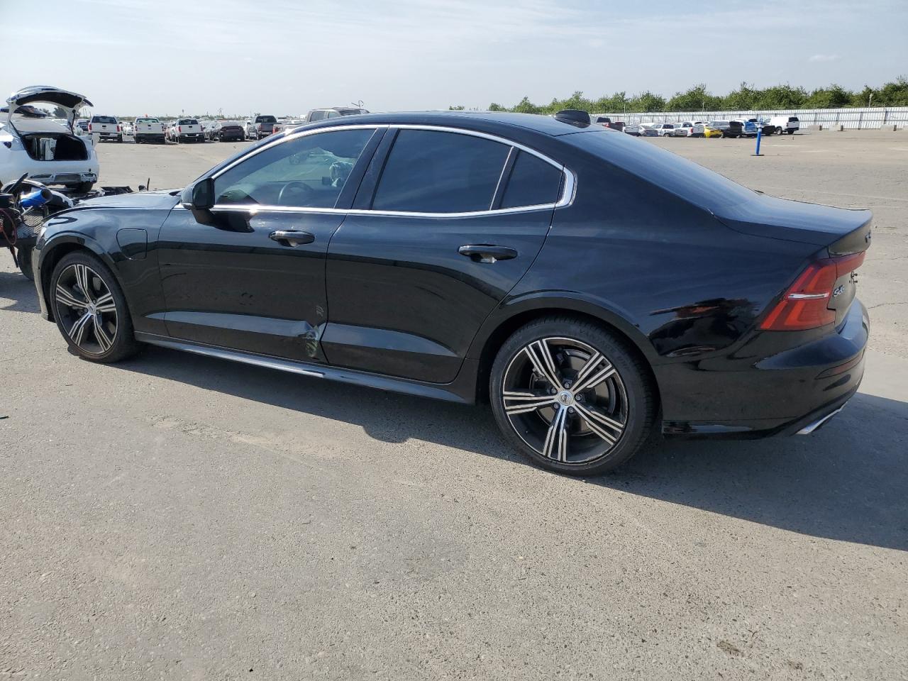 VOLVO S60 T8 RECHARGE INSCRIPTION