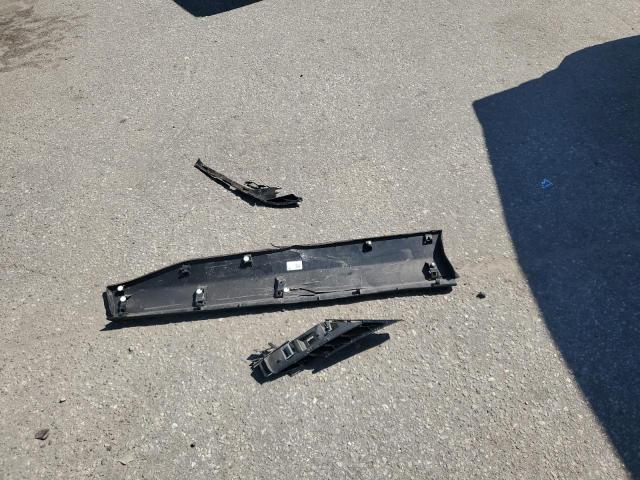 2019 TOYOTA RAV4 XLE PREMIUM JTMA1RFV7KD506249