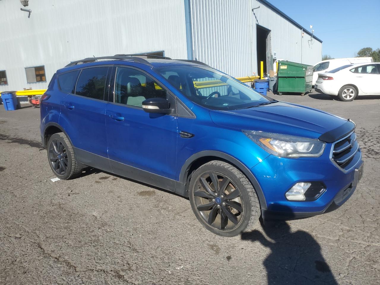 FORD ESCAPE TITANIUM