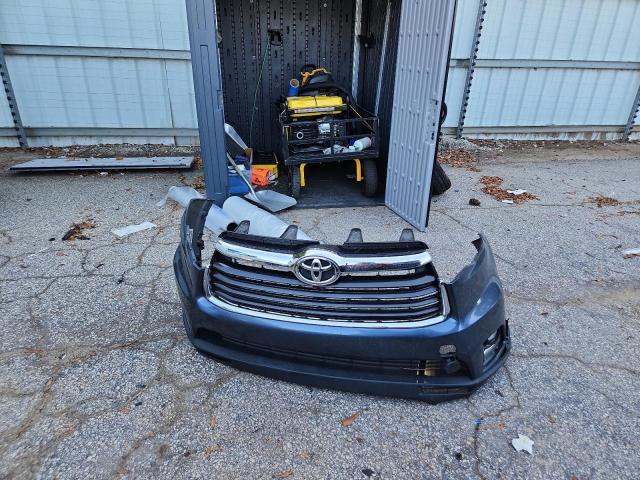 2015 TOYOTA HIGHLANDER LIMITED 5TDDKRFH3FS111497
