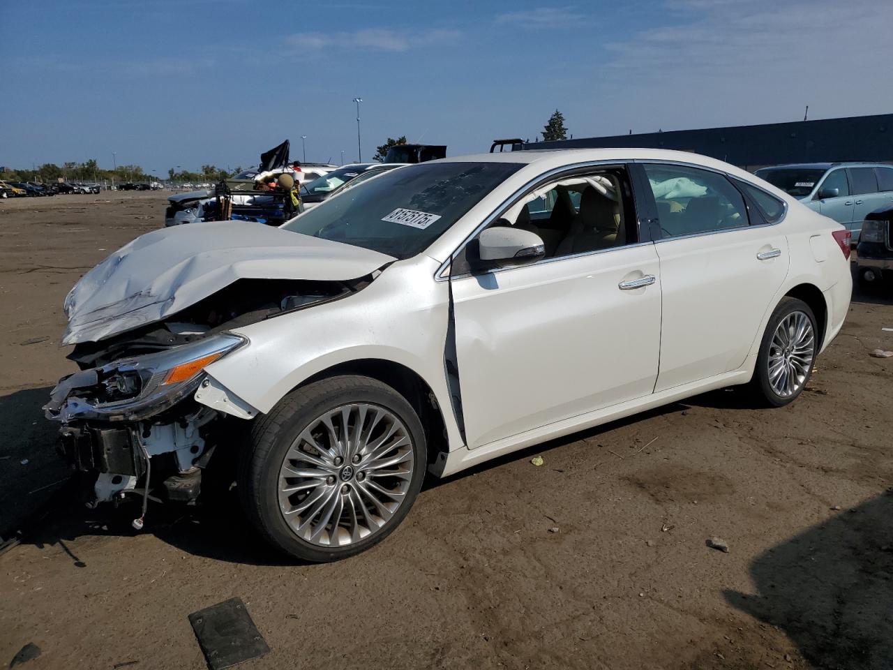 Lot #3254312746 2018 TOYOTA AVALON XLE