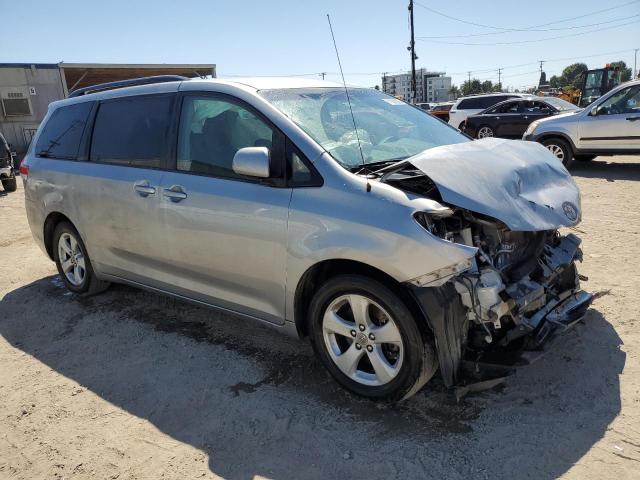 2011 TOYT SIENNA LE - 5TDKK3DC0BS131132
