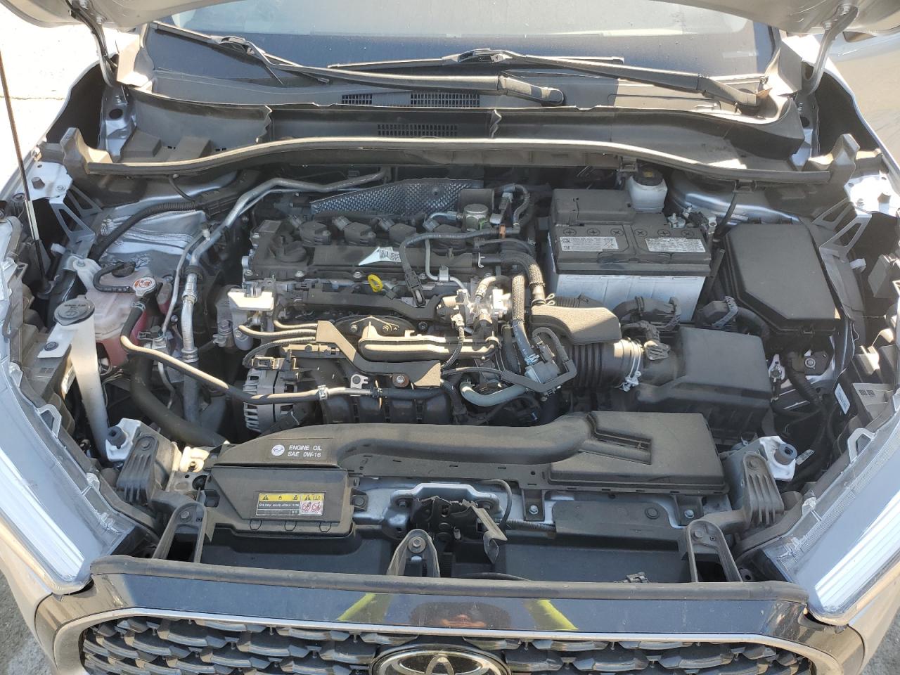 TOYOTA COROLLA CROSS XLE