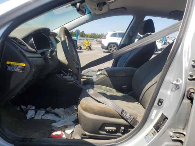 2016 KIA CADENZA LU KNALN4D73G5216576