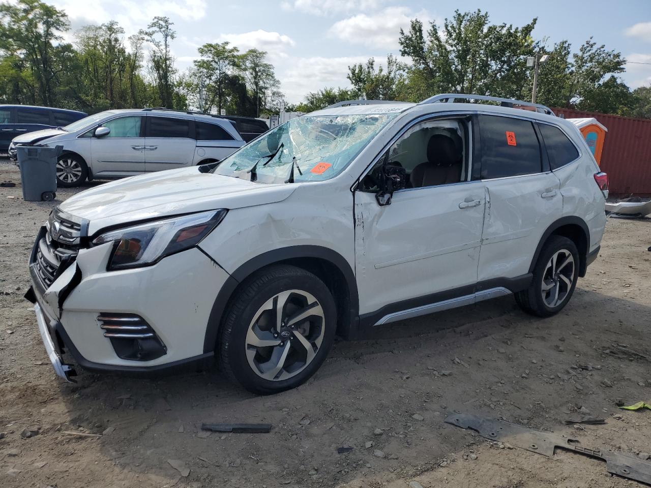  Salvage Subaru Forester
