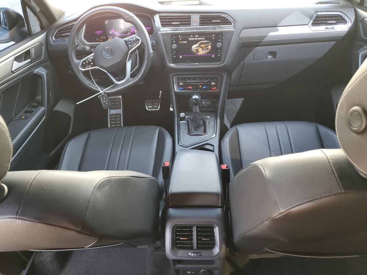 VOLKSWAGEN TIGUAN SE R-LINE BLACK