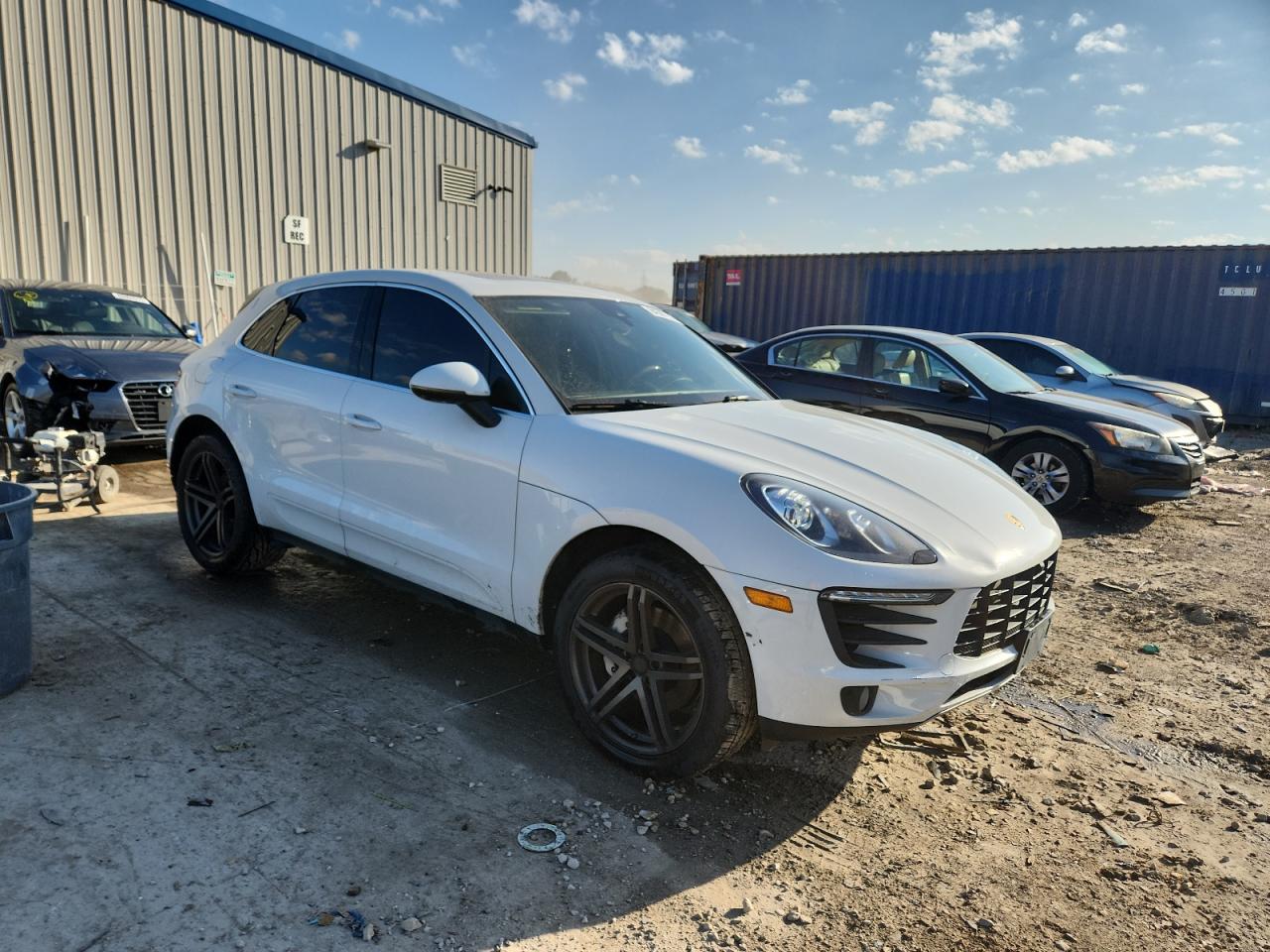PORSCHE MACAN S